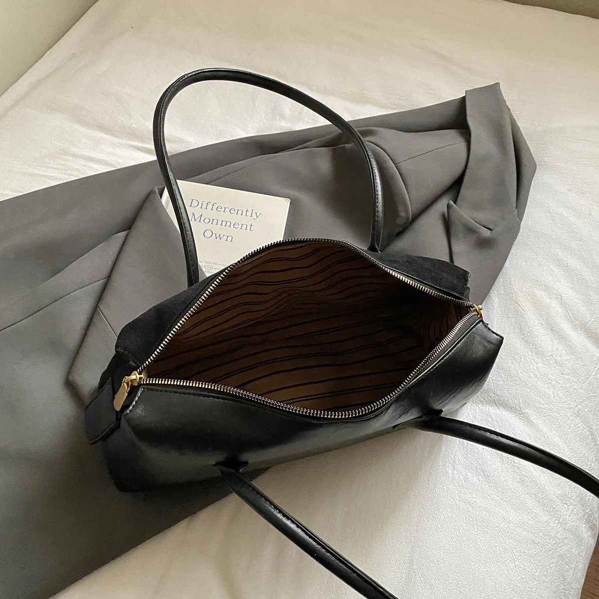 الجانب الأيسر المرأة بولي Leather حقيبة كتف جلدية 2025 الشتاء ريترو حمل الحقائب الفاخرة مصمم الاتجاه الإناث حقائب اليد والمحافظ بسيطة #6