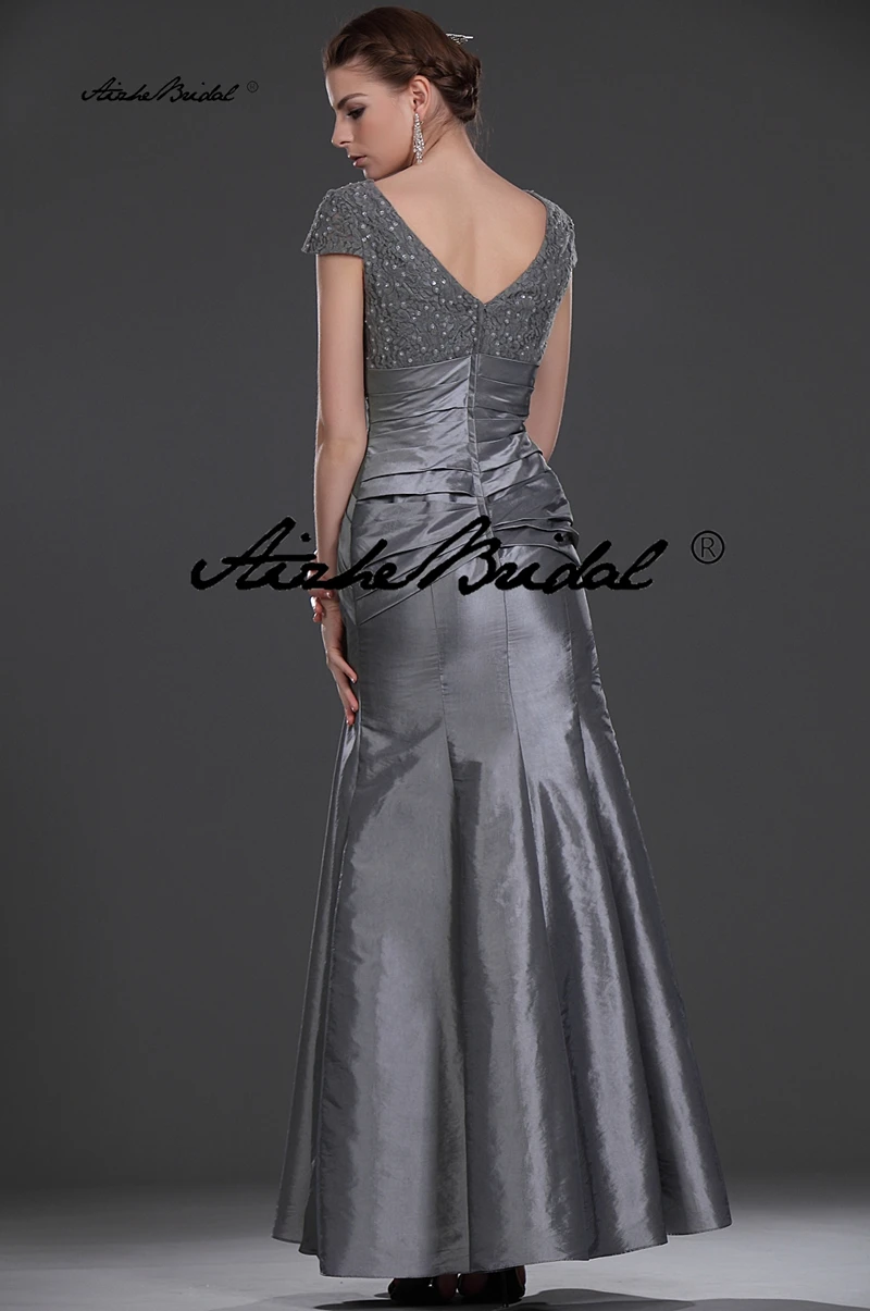 فستان حفلات الزفاف فساتين طويلة لأم العريس عتيقة حورية البحر بأكمام قصيرة ورقبة على شكل V من قماش التفتا فستان أم العروس