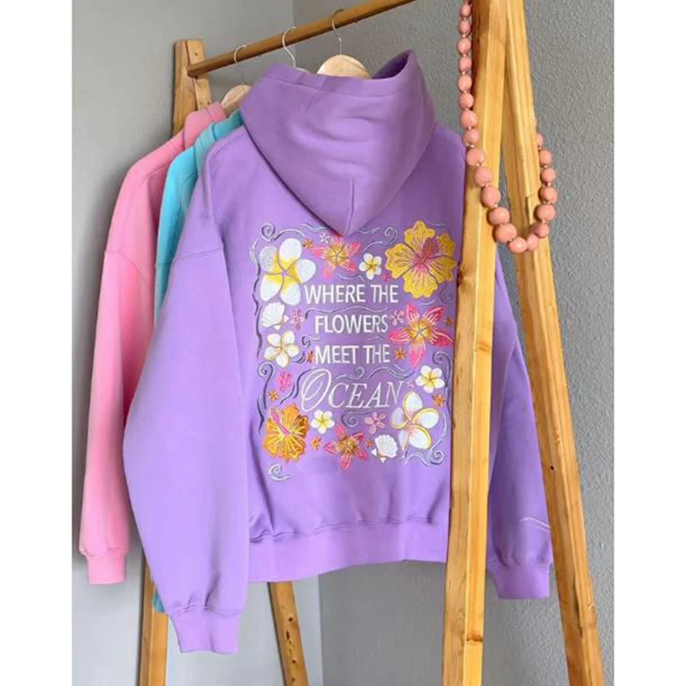 Combhasaki Donna Autunno Inverno Y2K Estetico Indietro Lettera floreale Ricamo Top con cappuccio Manica lunga Pullover ampio con tasche