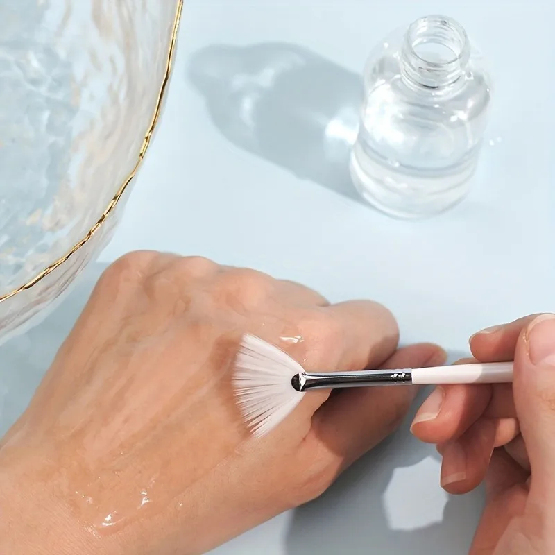 แปรงดูแลผิวสีเบจขนาดเล็ก 20 ชิ้น รูปทรงพัดลม ขนแปรงไนลอนนุ่ม สำหรับใบหน้า ร้านเสริมสวย สปา ใช้ในบ้าน - ขัดผิวอย่างอ่อนโยน