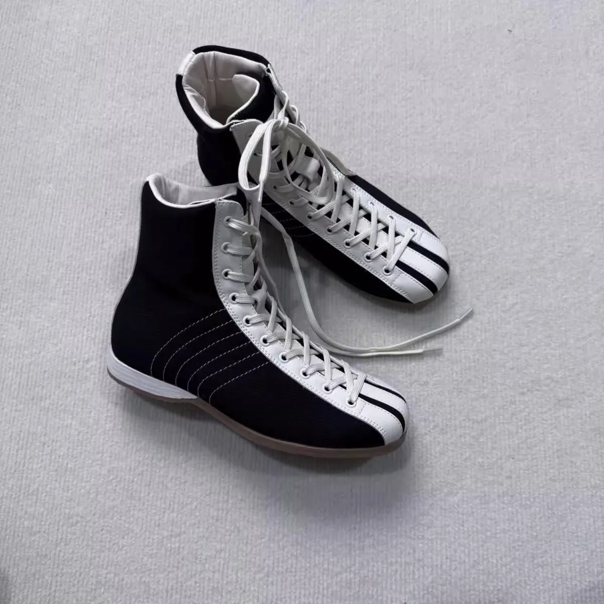 

Hot Sale Winter 2025 New Power Anti-Slip Wrestling Shoes Durable Weightlifting Shoes Fitness Training Shoes Exceptional