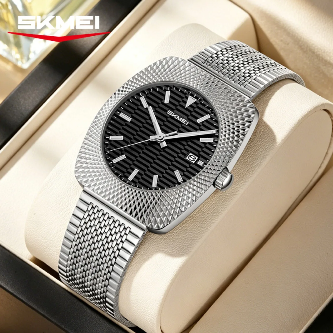 New High-end Luxury Designed Men's Quartz Watch with Shiny Pattern Case Stainless Steel Milanese Strap Lume Dial Hands