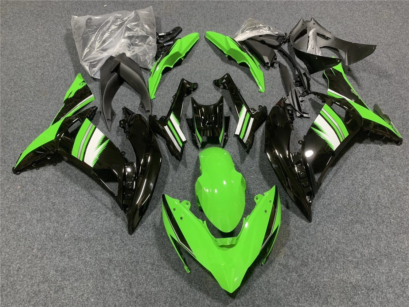 Motorcycle Fairing Kit Suitable for Kawasaki Ninja 650 17-19 Years EX650 ER6F 2017 2018 2019 Fairing White Black Green