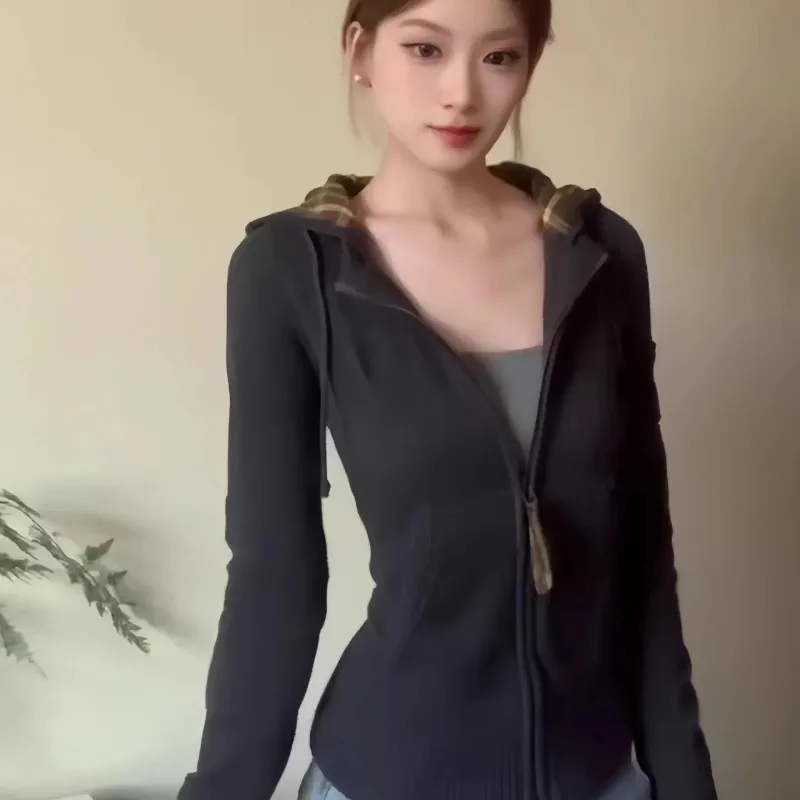 

Американский клетчатый свитер с капюшоном в стиле ретро для женщин на весну и осень, тонкий короткий вязаный кардиган, облегающий талию