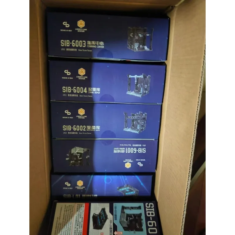 

In Stock Hangar Display Case for Gundam,Diaclone Hobbies Surprisegifts Transformation SCENE IN BOX (SIB) Base Scene Series 1/60