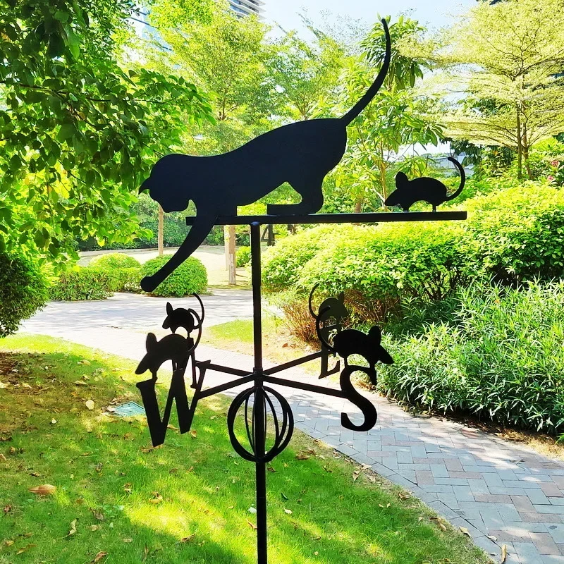 Cross-border metal handicrafts plug-in new cat and mouse outdoor garden ornament tin animal wrought iron direction mark