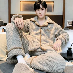 Men Can Wear A Loose Set of Warm Autumn and Winter Coral Velvet Homewear and Cashmere Thickened Large Size Flannel Pajamas