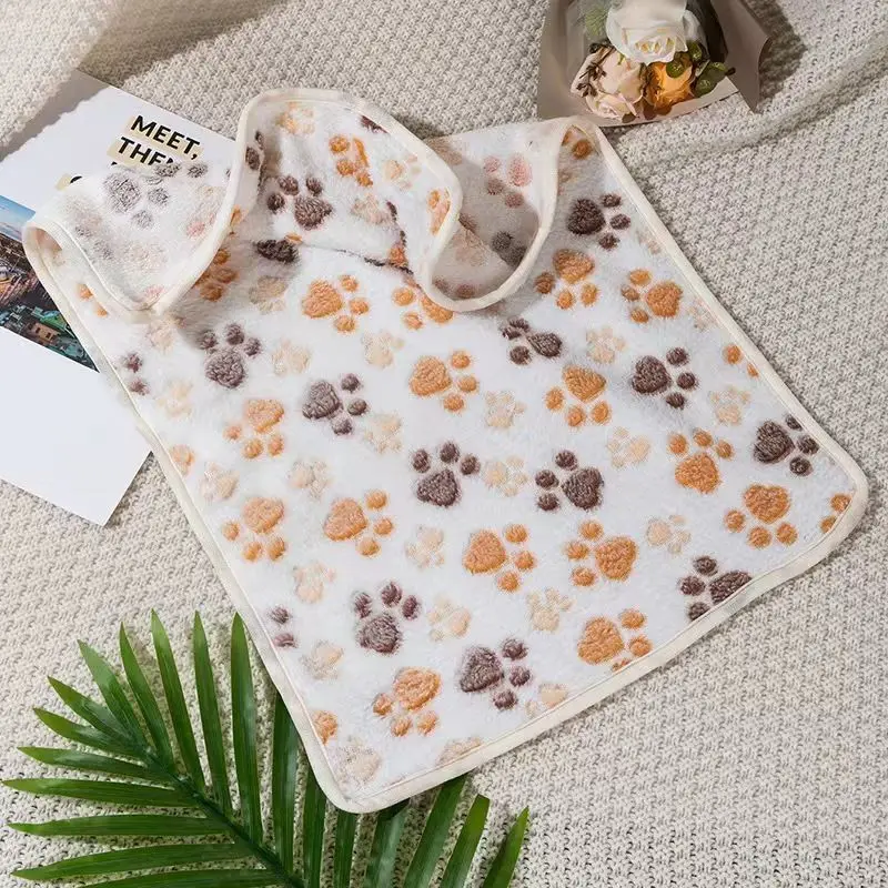 40X60CM Pet Blanket Winter Warm Dog Blanket Cute Warm and Comfortable Cat and Dog Cushion Blanket Pet Supplies