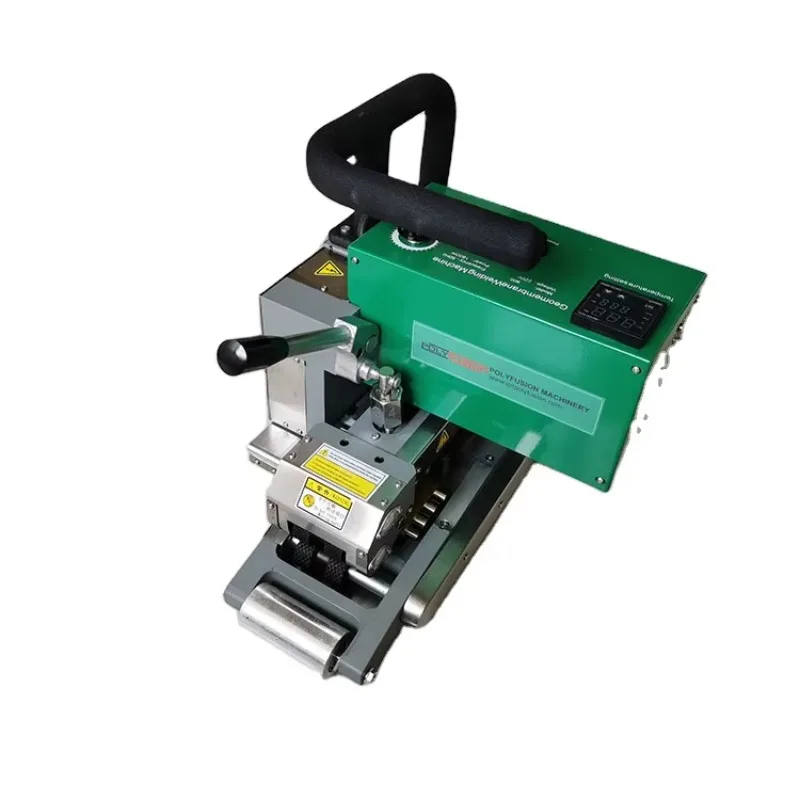 เครื่องเชื่อมแผ่นใยสังเคราะห์แบบร้อน PF-900 สำหรับแผ่นใยสังเคราะห์ HDPE หนา 1 มม.-3 มม. สำหรับบ่อเก็บน้ำ คลอง และอ่างเก็บน้ำ