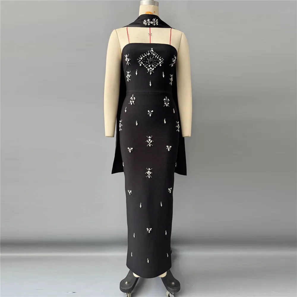2026 Sommer Neues Luxuriöses Strass-Bandage-Kleid Damen Perlenbesetztes Trägerloses Elegantes Kleid mit Schal – Detail 4