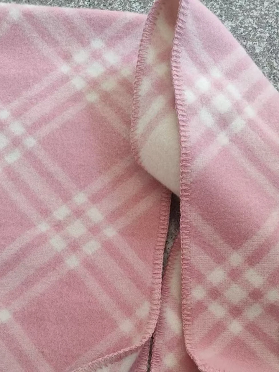 Stile europeo e americano BBR Coperta Cucito Lettera Logo Sciarpa lavorata a maglia di lana Unisex Multi colore Marchio di fascia alta Plaid a doppia faccia