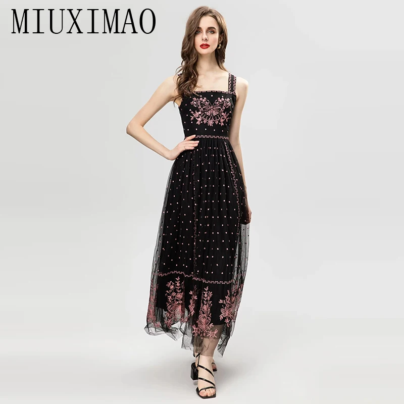 

MIUXIMAO 2023 Elegant and Pretty Women's Dresses Fashion Retro Flower Butterfly Embroidery Long Dress Women Black Female Dress