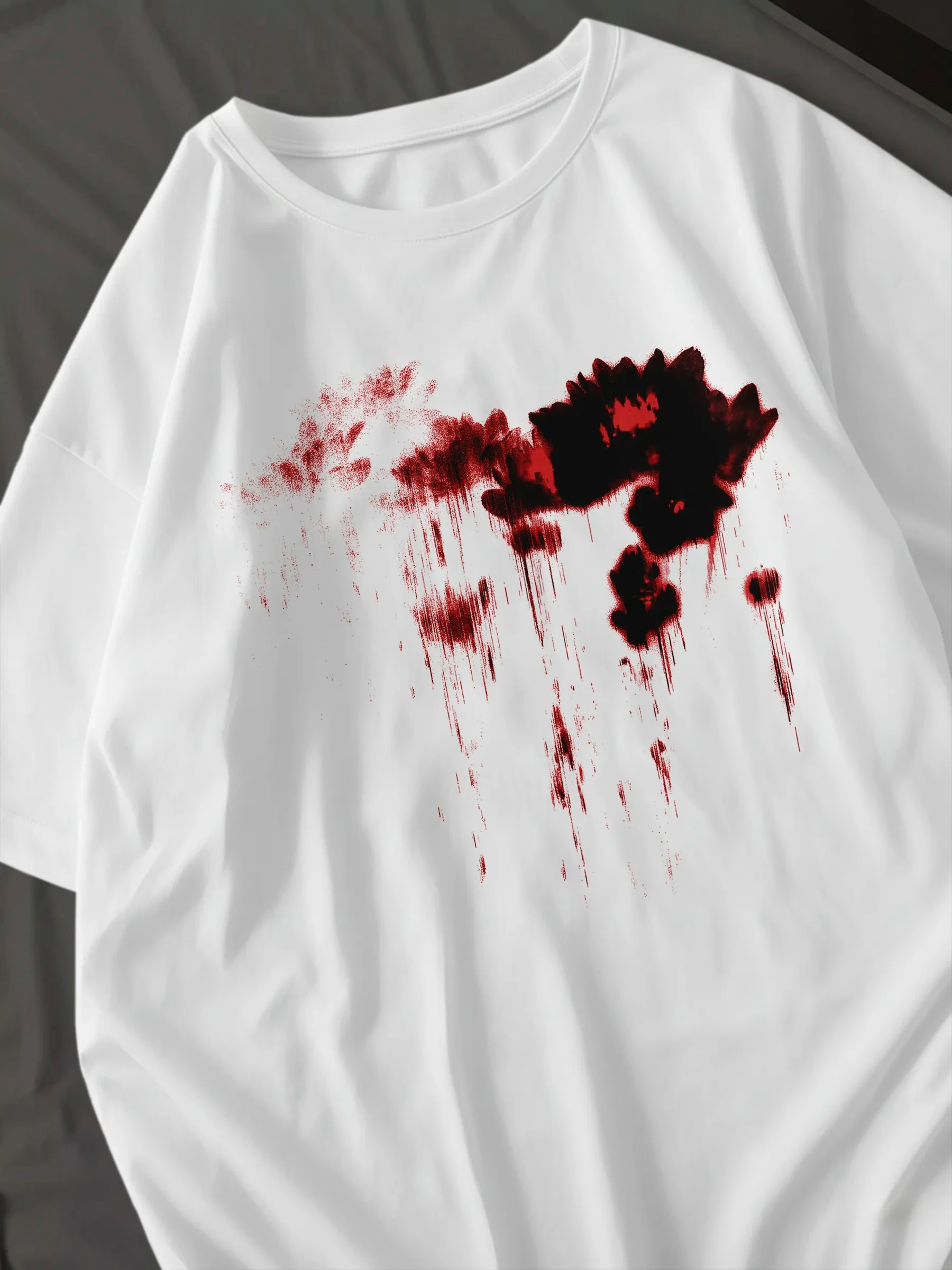 Abstract Wolf Moon Graphic T Shirt for Women Crew Neck Short Sleeve Loose Fit Gothic Streetwear Summer Casual Aesthetic Tee
