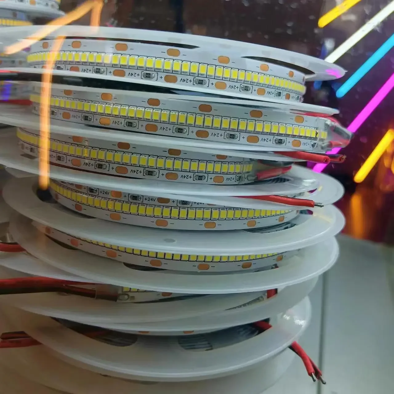 2835 240/m 12V 24V LED Strip High Brightness Flexible 10MM Natural white Warm White Suitable for 5050 Room Decoration Strip