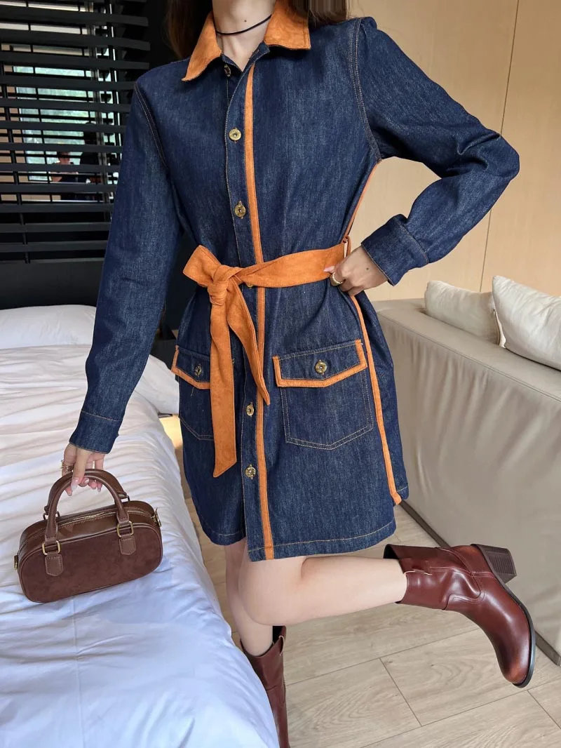 

Long Length Women's Windproof Denim Jacket Color Blocked Belt Style Long Sleeved Denim Dress 2024 Autumn/Winter New Item