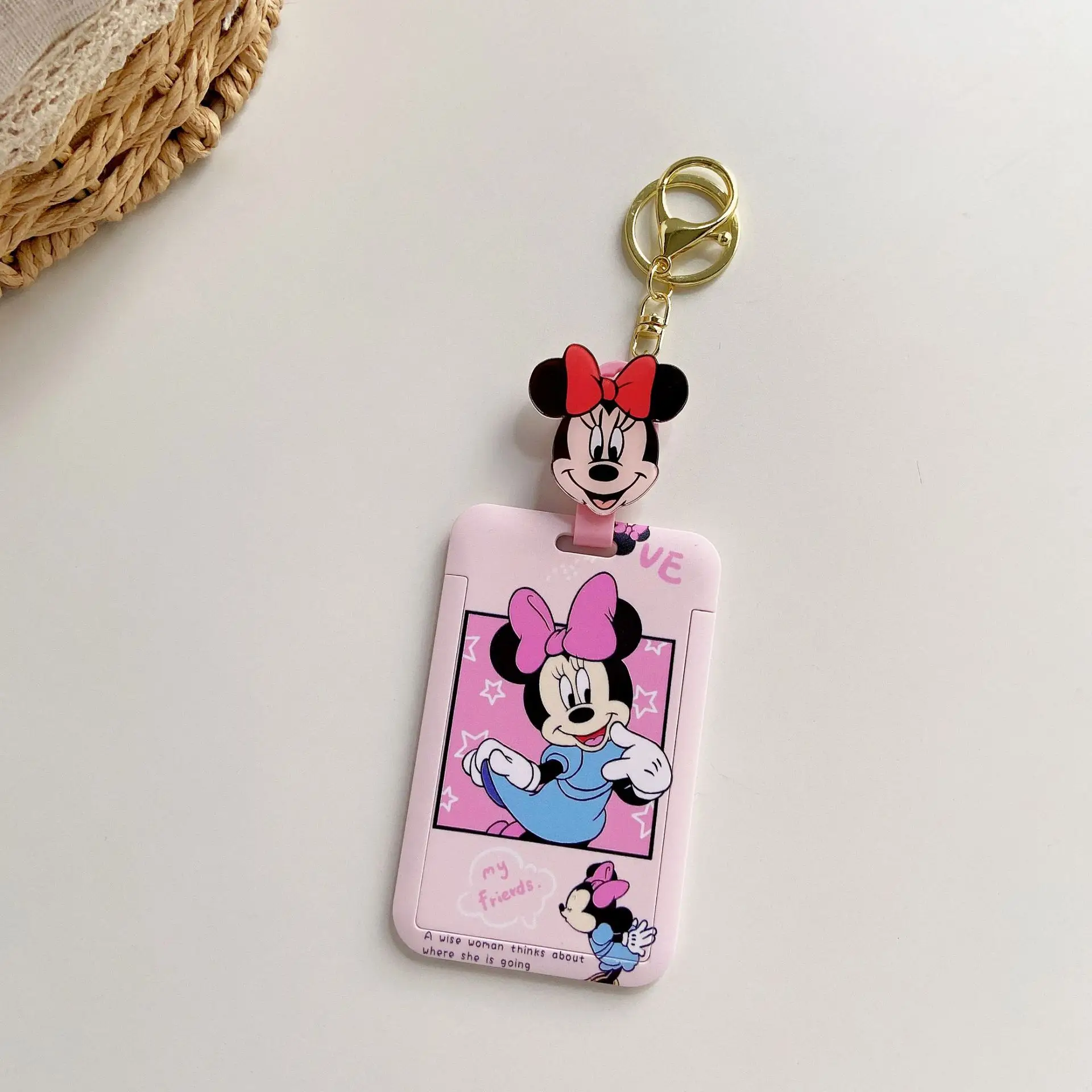 Disney-llavero de Mickey Mouse, Minnie, Winne, the Pooh, Stitch, funda de tarjeta de autobús para estudiantes, protector de tarjeta de comida, regalo para niños