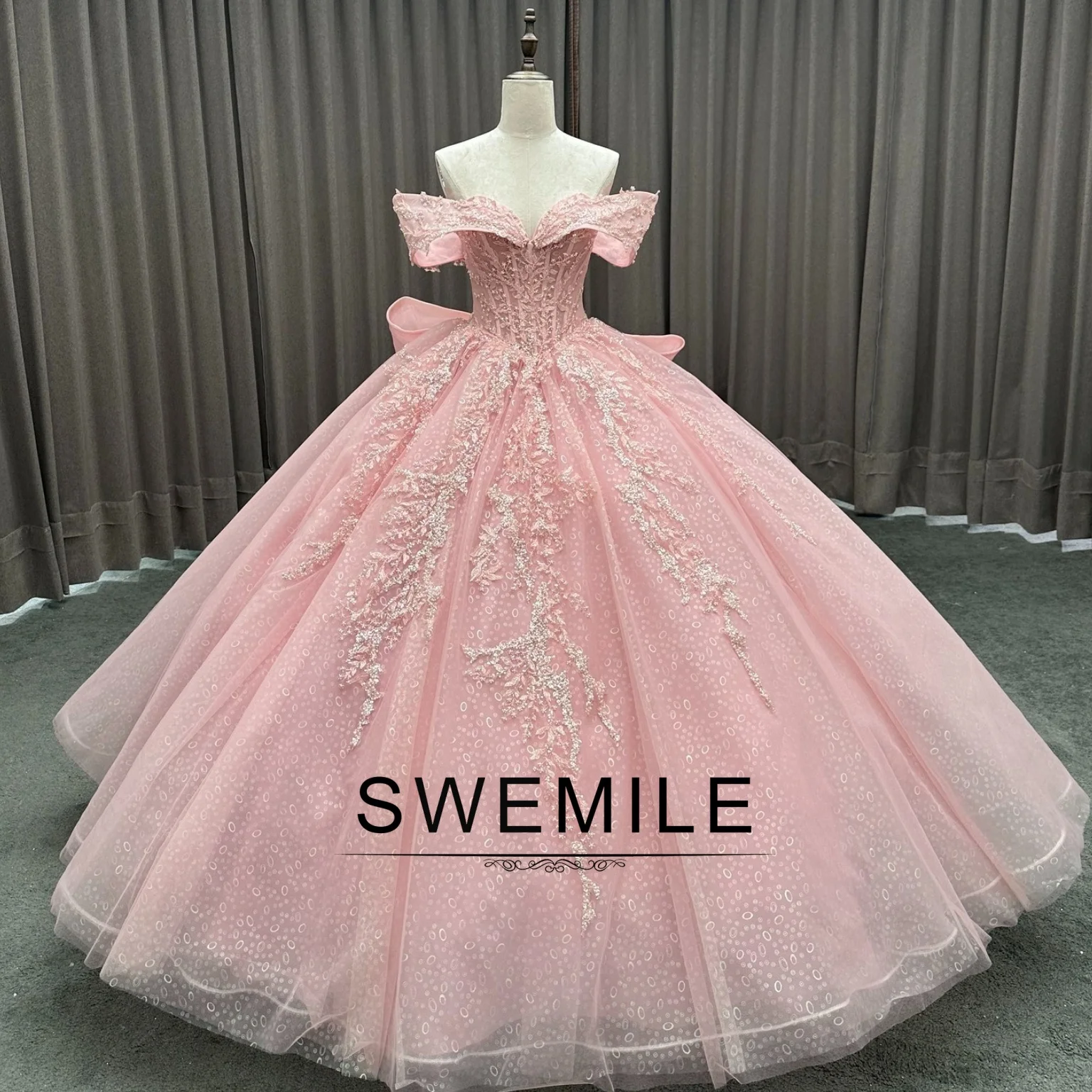 SWEMILE Fashion Big Bow Quinceanera Dresses Off the Shoulder Lace up Ball  Gown Vestidos de 15 aos Quinceaera 2026 Customized - AliExpress 320