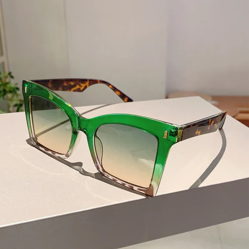 Y2K Vintage Luxury Brand Designer Double Color Butterfly Sunglasses Women For Men Sun Glasses Punk Popular Outdoor UV400 Trendy