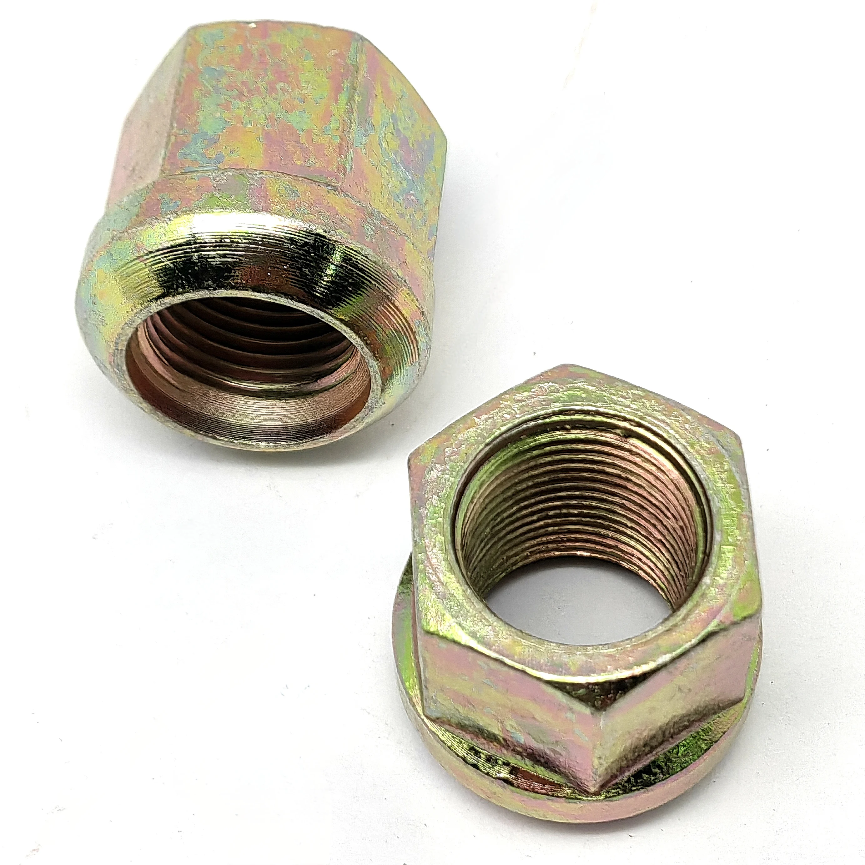 

High-Strength Replacement Rear Wheel Nut for Linde Forklift - Compatible with OEM 9270341176