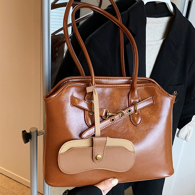 Luxury Coffee Color Leather Lady Bag Korean Style Large Capacity Fashion Retro Briefcase Burgundy Bag With Glass Storage Pendant