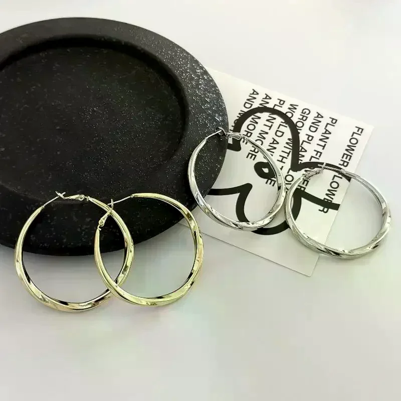 الأقراط العصرية هوب غير المستوية مخطط الهيب هوب روك نمط غير عادية حلقة الأقراط للفتيات هدية المجوهرات اليومية