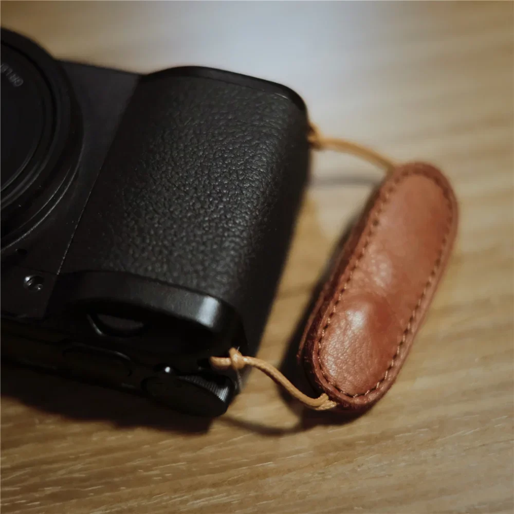 Adjustable Hand Finger Ring Band Lanyard Strap Sling Handle Camera String Cowhide Bracelet for Ricoh GR2 GRII GR3x GRIII