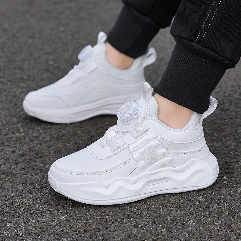 Hot Selling Spring and Autumn Rotating Buckle Luminous Shoe Student Running Shoes Lightweight and Breathable Casual Sports Shoes