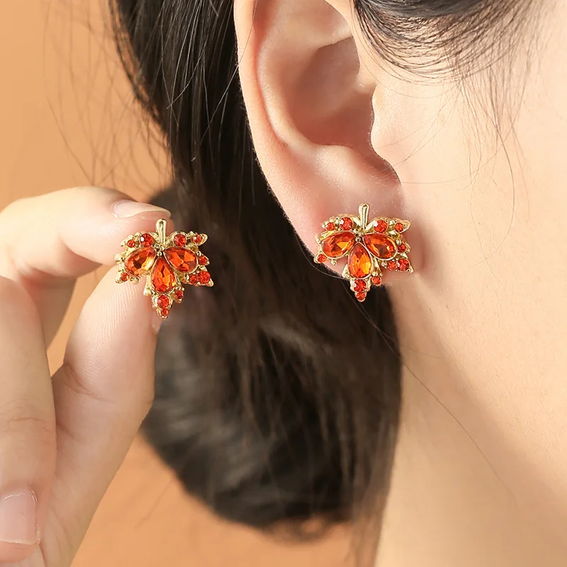 

S925 Silver Needle Red Maple Leaf Earrings for Women New Trendy Style Retro Unique Earring Autumn Atmosphere Accessories