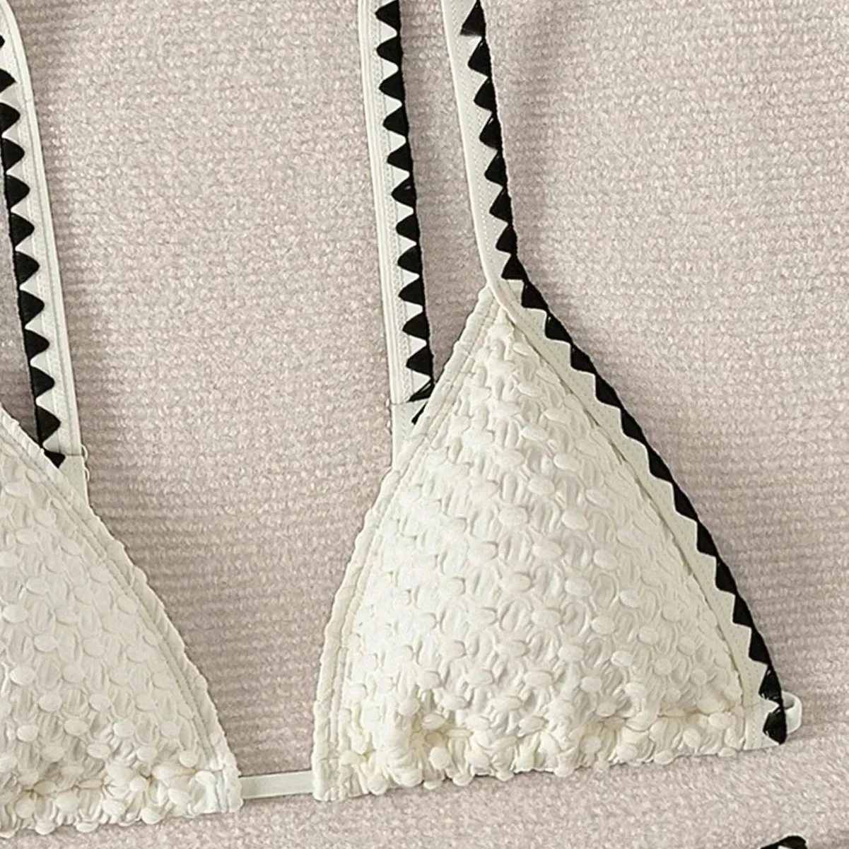 Pakaian Renang Bikini Push Up Segitiga Seksi Kain Muncul Bikini Brasil Pakaian Renang Tali Rajutan Wanita Pakaian Mandi Pantai Tambal Sulam