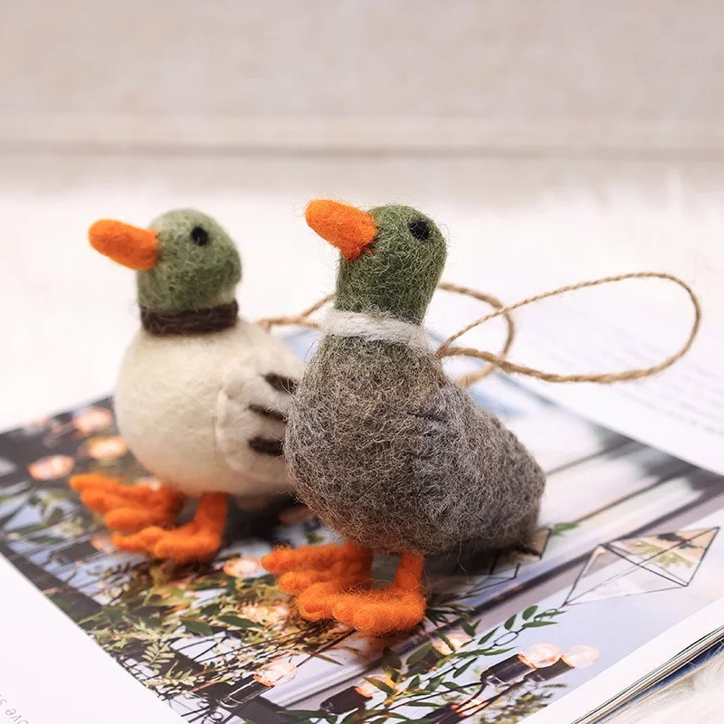 

Funny Duck Keyrings For Bag Pendant Handmake Wool Felt Duck Doll Pendant For Decorations Cute Small Duck Keychain Accessories