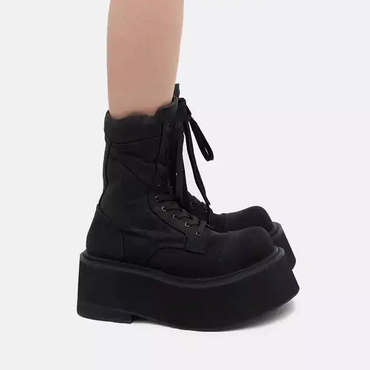 

NEW Classics Chelsea Boots Women Black Ankle Boots Autumn Winter Shoes Leather Platform Short Boots Slip on Elastic Band