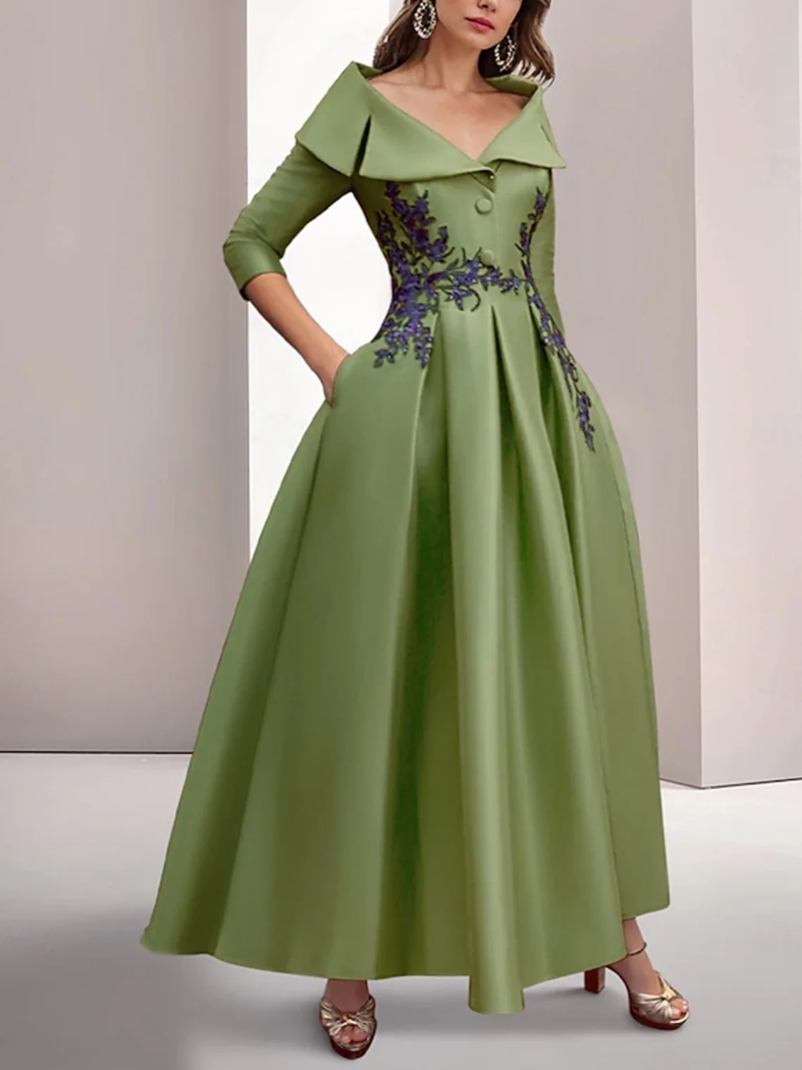 

Elegant Classic A-Line Satin Prom Dress Shirt Collar Floor Length 3/4 Sleeve Appliques Formal Evening Gown 2025 free customized