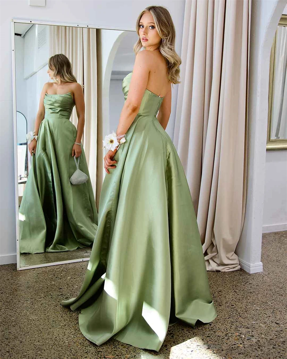 2024 Satin Strapless Pleated Corset Prom Dresses With Split Sleeveless Backless Ball Gowns A-line Long Evening Gowns for Women