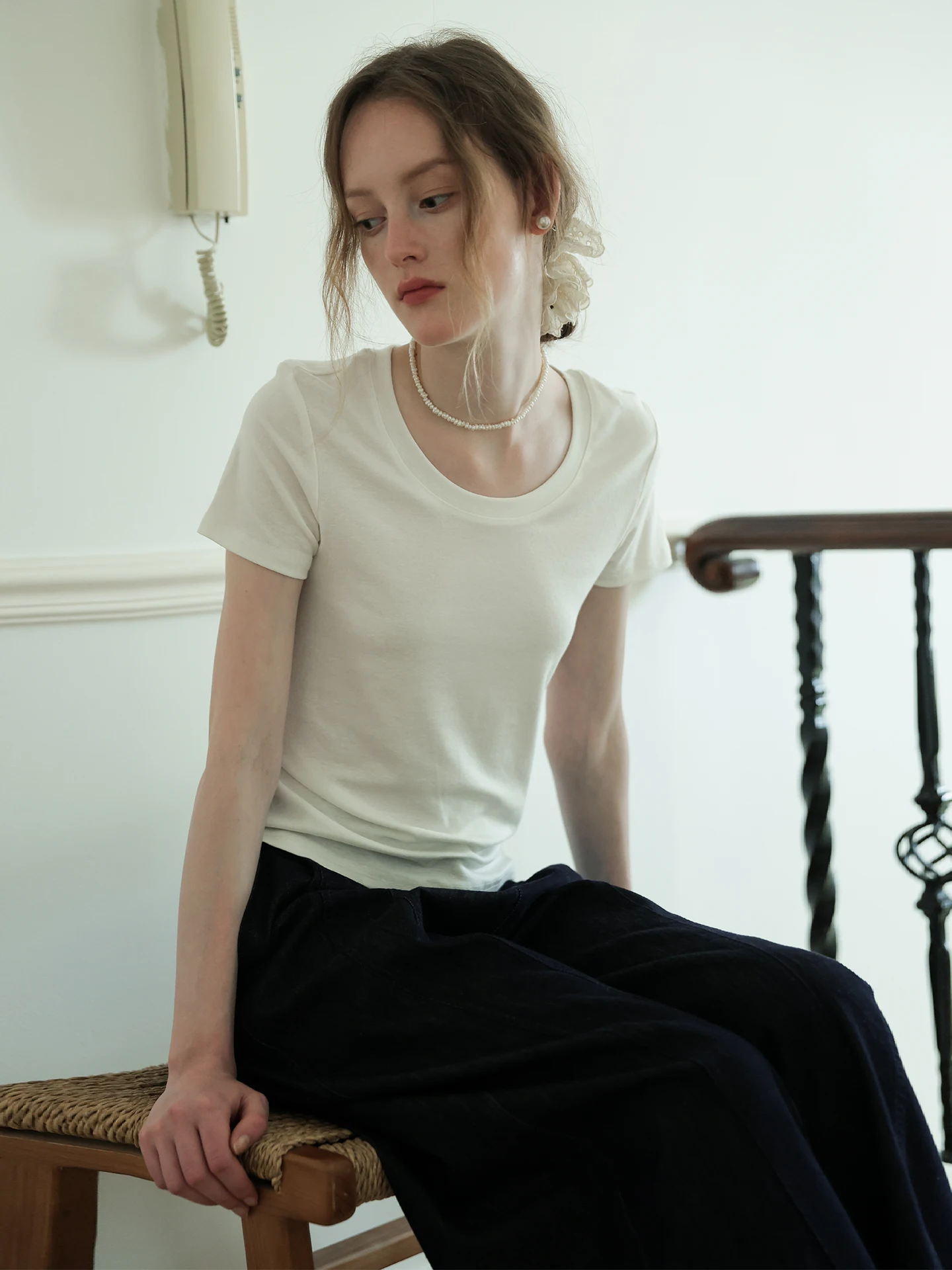 

Slim Fit U-Neck Short Sleeve T-Shirt Women Summer Style French Design RAYON LINEN Blend Elastic Fiber Thin Shoulder Design