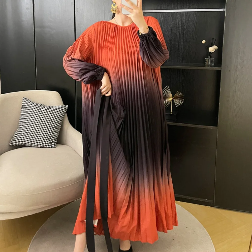 

Pleats 2024 Summer Pleated Gradient Color Thin Large Size Oversized Elastic Elegant Temperament Fashion Dresses For Women