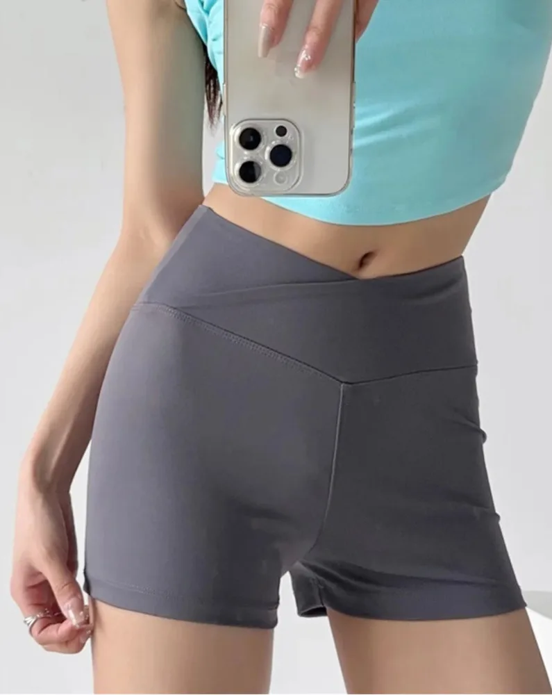 

V-Waist Leisure Fitness Yoga Sports Shorts 2023 Summer New Women's Elastic Slim Wrap buttocks Spicy Girls' Shorts V608