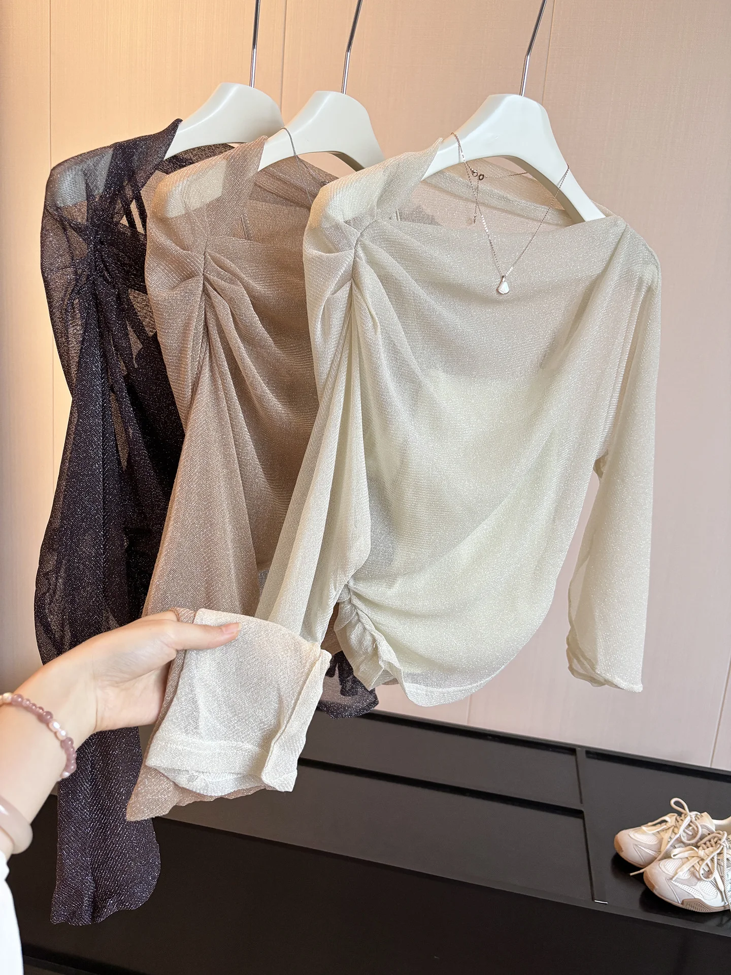 Early Autumn 2026 Design Sensation Small Audience Shirt Fairy Atmosphere Thin Veil Cover up Classy Fake Two-Piece Top