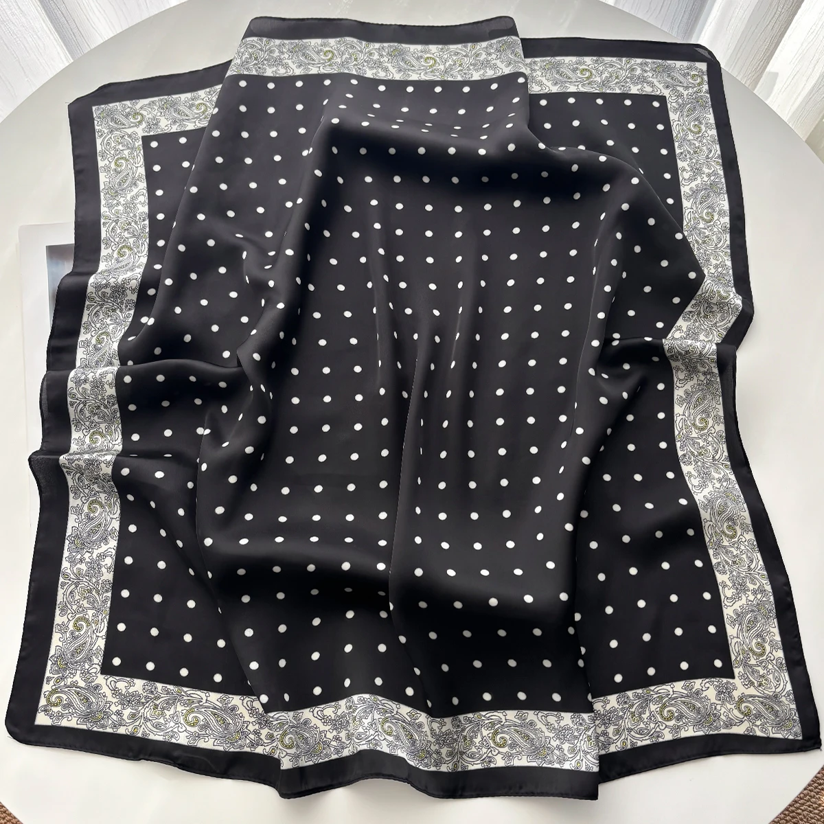 Dame Mode Paisley Schal Seide Gefühl Quadratisches Halstuch Bandana für Frauen Schal Schals Wrap Kopftuch Haarband Krawatten – Detail 19