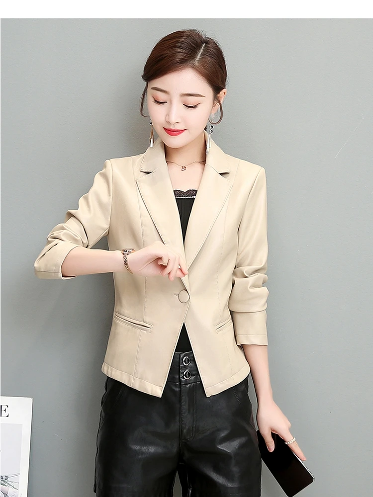 Jaqueta de Couro de Carneiro Feminina Profissional Slim para Primavera 2025: Casaco Ajustado para o Dia a Dia com Bolsos