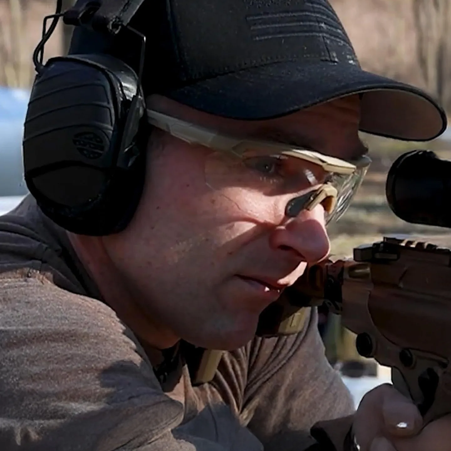 

Tactical Goggles Military Enthusiast Anti Shooting Goggles Outdoor Hiking Hunting Goggles