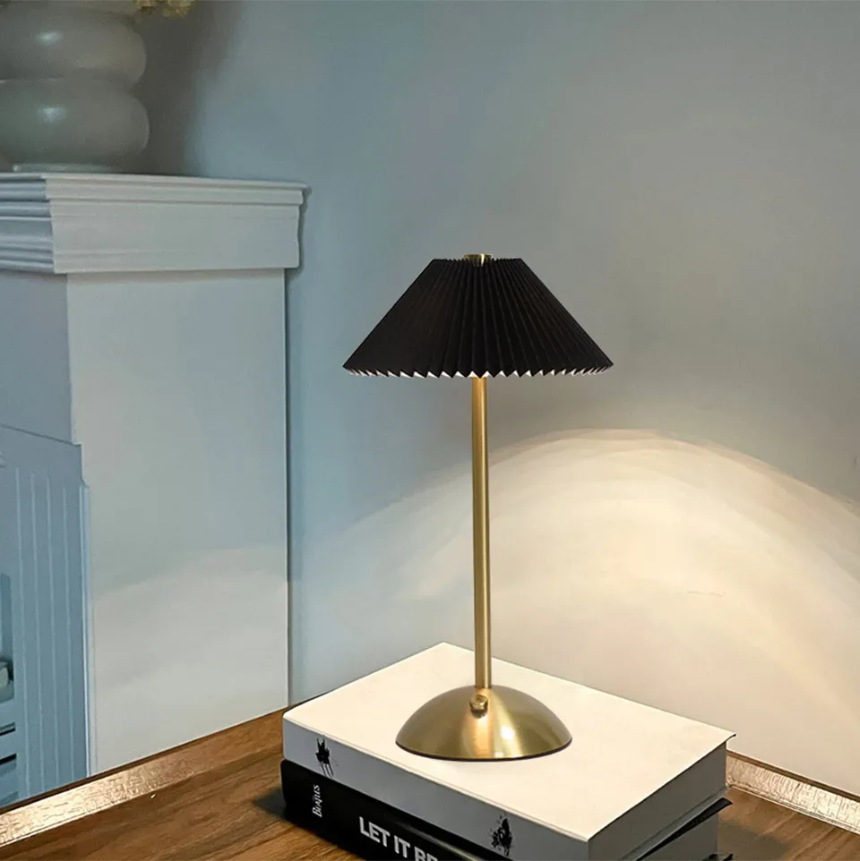 USB Rechargeable LED Table Lamps Touch Dimming Night Light 3 ColorCordlessAtmosphere Bedroom Bedside Reading Lamps Decor Light
