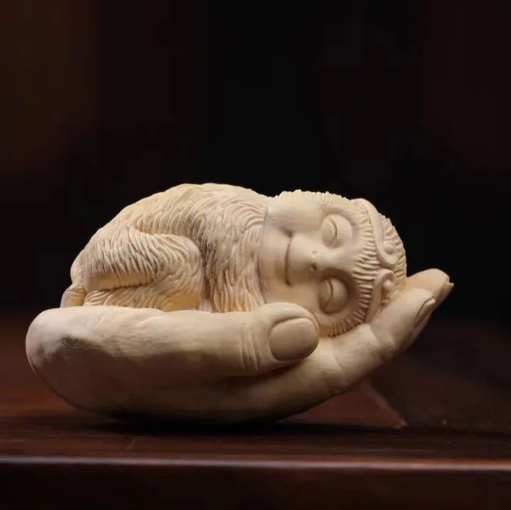 Palm monkey lobular boxwood carving hand piece carving Wenwan decorative plate
