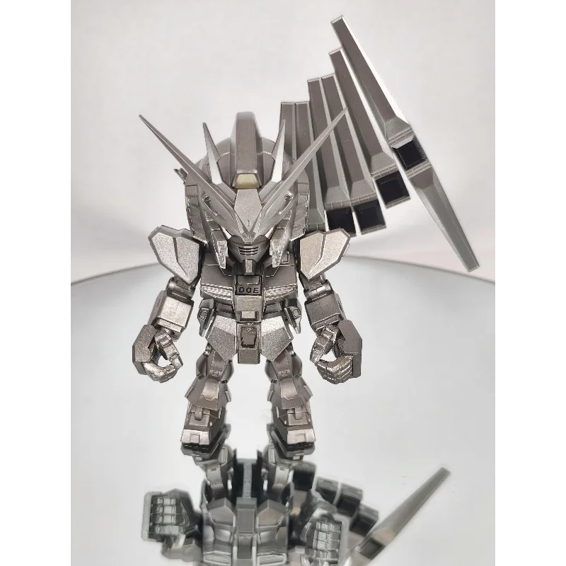 Bandai Original Gundam QMSV Mini5 5th Anniversary Series Blind Box - Artista Freedom Gundam、Wing Gundam、RX-78-2 Gundam、Figura Zaku