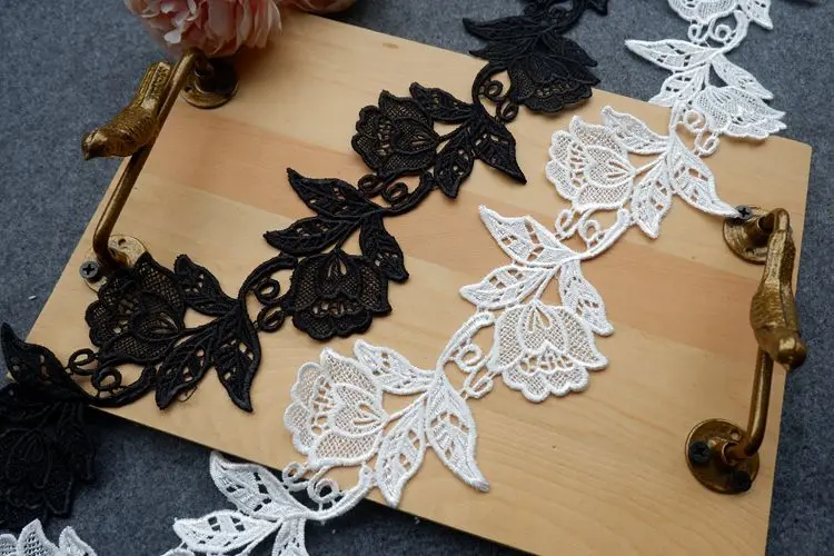 Flower Embroidery Lace Fabric Trim, DIY Sewing Applique, Guipure Craft Decor, White and Black, 2Yards