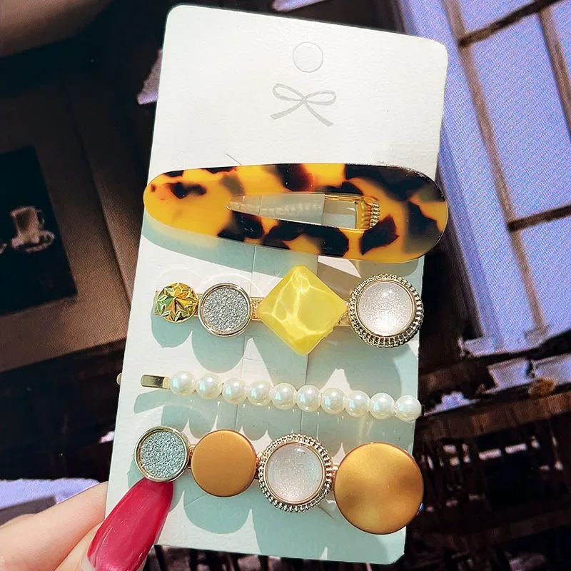 4pcs/set Elegant Pearl Hair Clips Trendy Hollowed Waterdrop Crown Geometric Barrettes Side Clamp Hairpins Women Hair Accessories