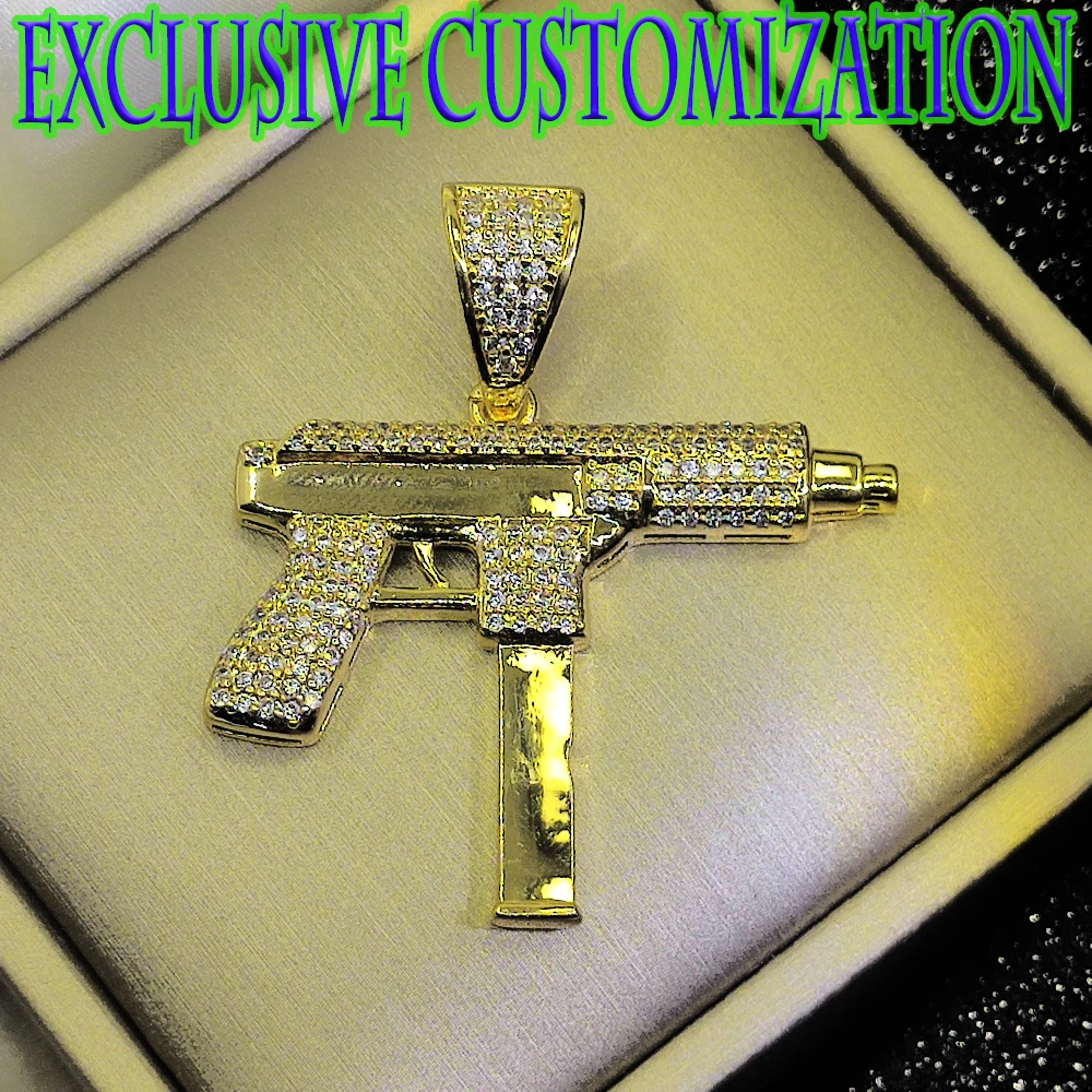 New exclusive custom hip-hop necklace, diamond inlaid submachine gun decorative pendant, luxurious handmade gold-plated