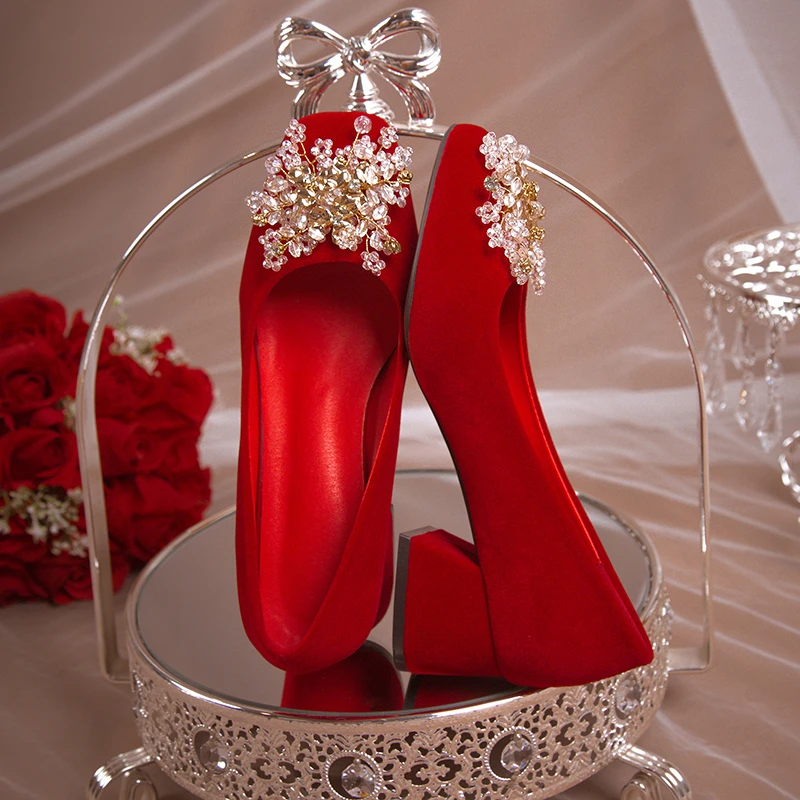 Elegant Ladies Red Silk Wedding Bride Shoes Pearl Bowknot Pointed Toe Pumps Women Sexy Party Dress High Heels Shoes Woman