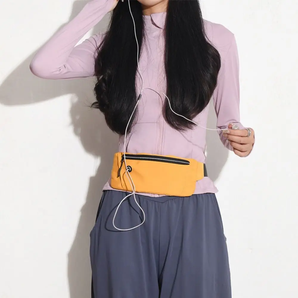 電話ポーチ 防水ランニングウエストバッグ 軽量調節可能なランニング電話ウエストバッグ 目に見えないポータブルスポーツファニーパック ジム