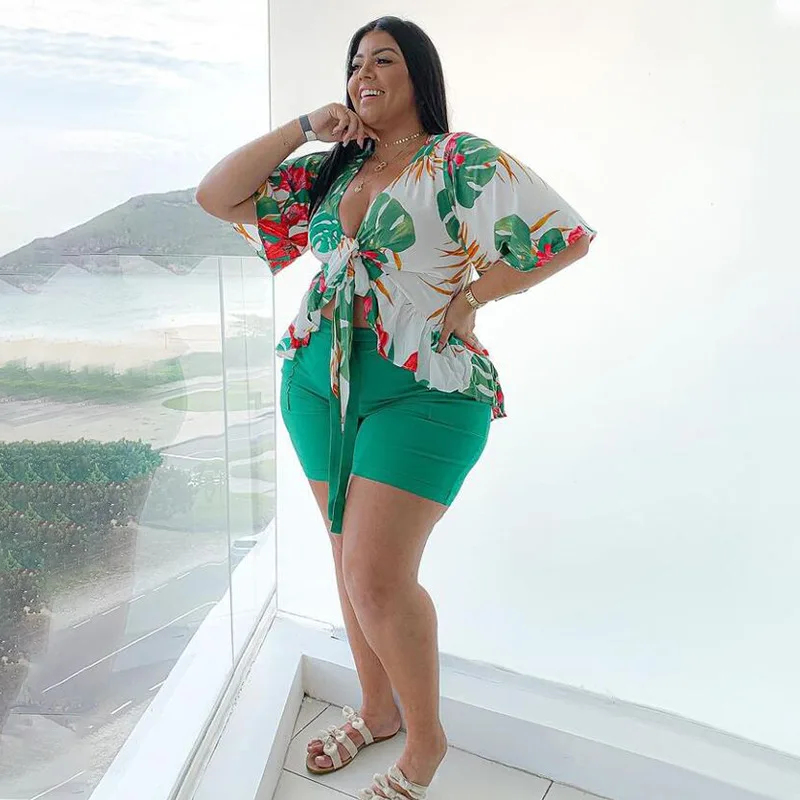 Conjunto de dos piezas con estampado Floral para mujer, traje corto holgado de talla grande, Top corto informal de tela, conjuntos a juego de talla