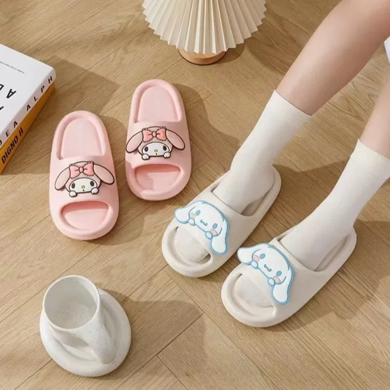 Sanrio My Melody Kuromi Cinnamoroll EVA Sandals Parent-child Children's Bath Non-slip Sandals Cartoon Character Accessories